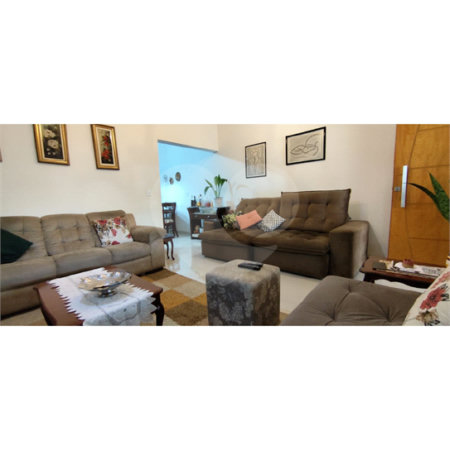 Casa Térrea à venda com 3 quartos, sendo 1 suíte, em Vila Maria Helena, Indaiatuba, SP