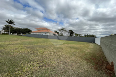 Terreno à venda no condomínio Fazenda Jequitibá, Sorocaba - SP