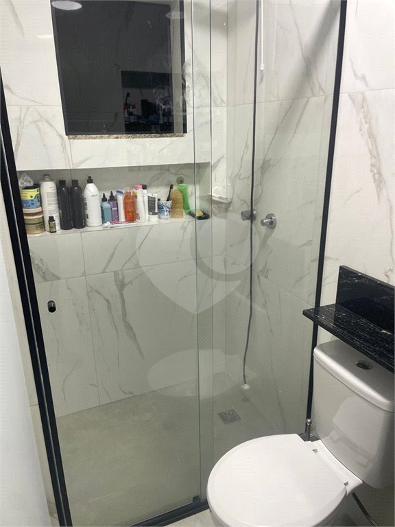 Casa à venda com 3 quartos, sendo 1 suíte, no condomínio Residencial Via Veneto, São Paulo - SP
