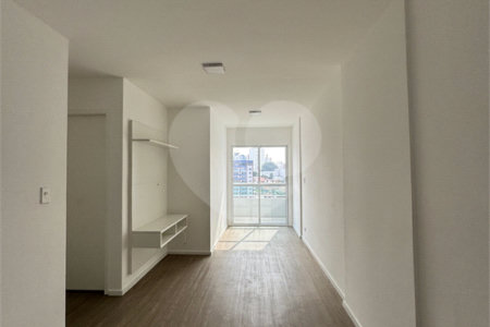 Apartamento à venda ou para alugar com 2 quartos, sendo 1 suíte, em Vila Assunção, Santo André, SP