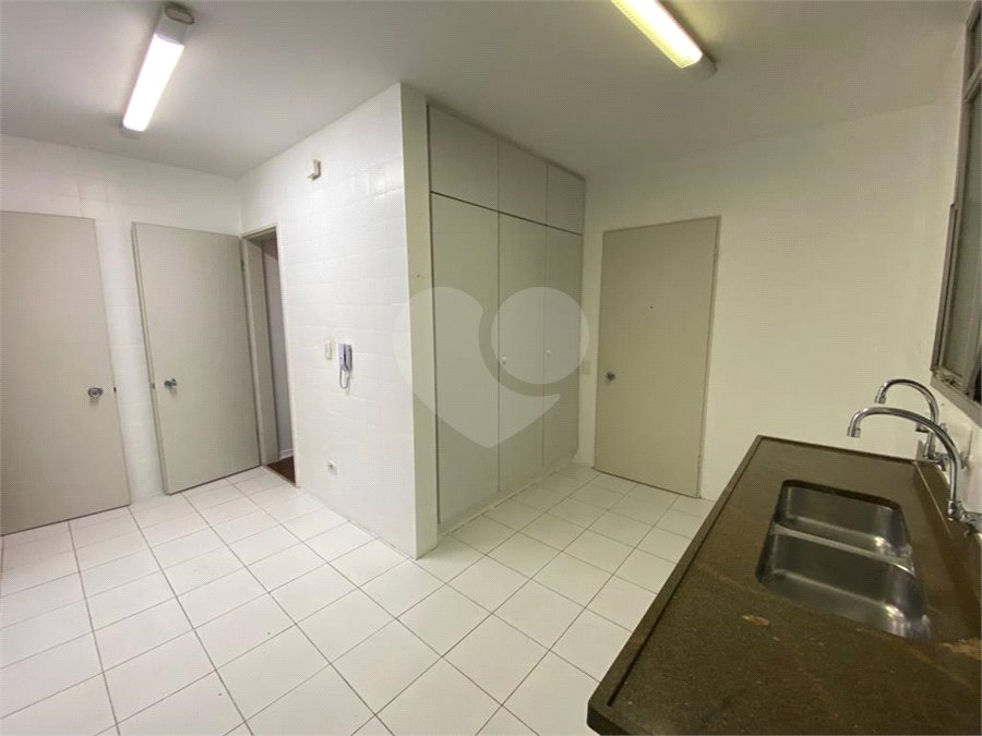 Apartamento à venda com 3 quartos, sendo 1 suíte, em Vila Suzana, São Paulo, SP