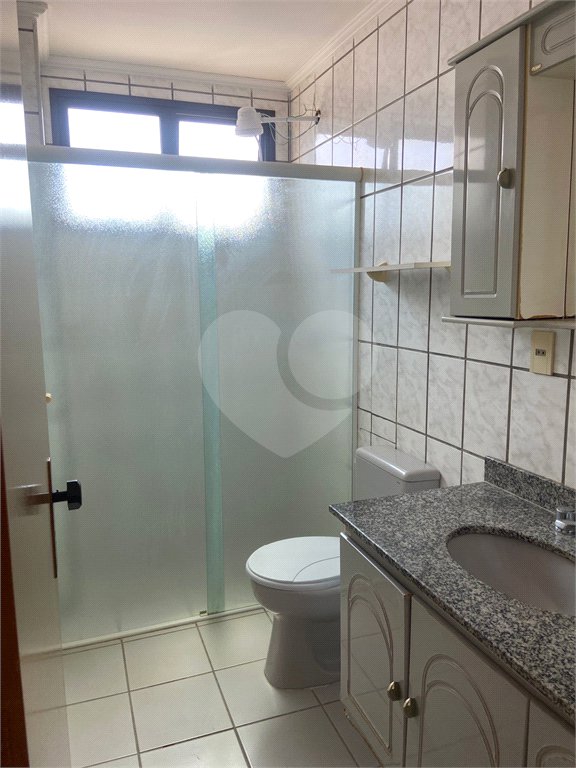 Apartamento à venda com 2 quartos no Centro, Araraquara, SP