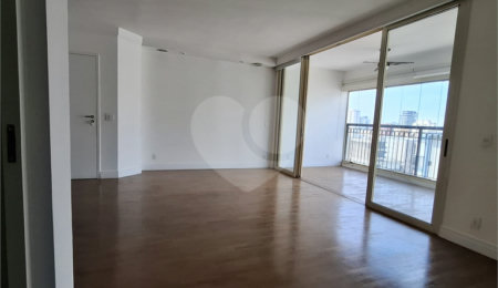 Apartamento à venda com 2 suítes em Pinheiros, São Paulo, SP