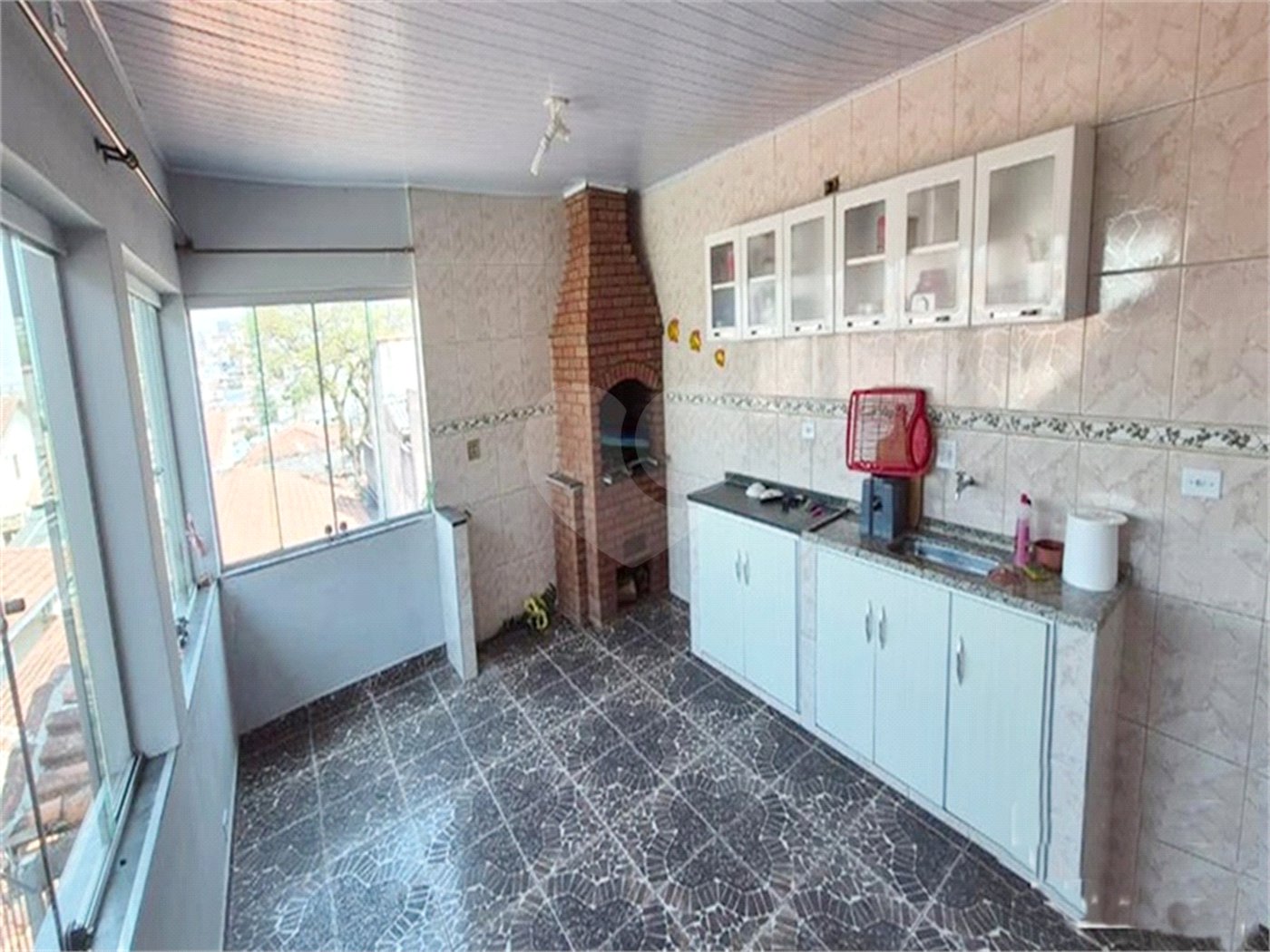 Sobrado à venda com 3 quartos, sendo 1 suíte, em Jardim Peri, São Paulo, SP
