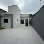 Casa à venda com 3 quartos, sendo 1 suíte,  em Jardim das Bandeiras, Mogi das Cruzes, SP