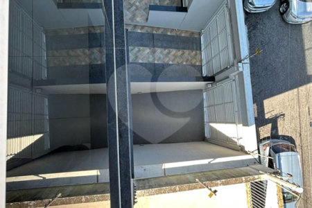Apartamento à venda com 2 quartos, sendo 1 suíte,  em Vila Guarani, Santo André, SP