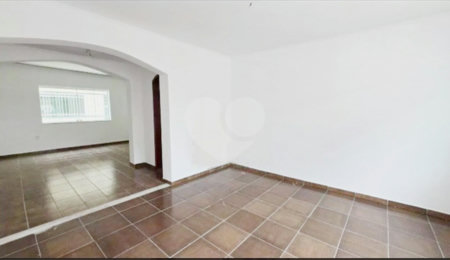 Sobrado à venda com 4 quartos, sendo 2 suítes, em Mandaqui, São Paulo, SP