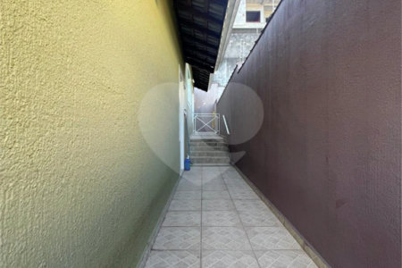 Casa à venda com 3 quartos, sendo 1 suíte, em Recreio Maristela, Atibaia, SP