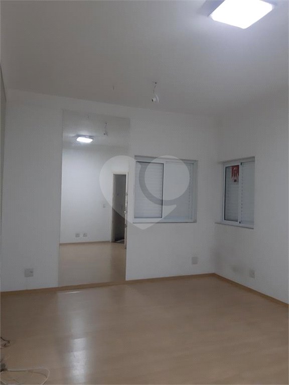 Apartamento à venda com 2 quartos em Cerqueira César, São Paulo, SP