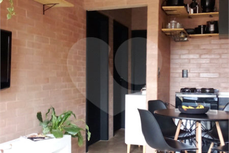 Casa à venda com 5 quartos, sendo 3 suítes,  em Jardim dos Pinheiros, Atibaia, SP