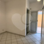Apartamento à venda com 2 quartos, sendo 1 suíte, no Centro, Vinhedo, SP