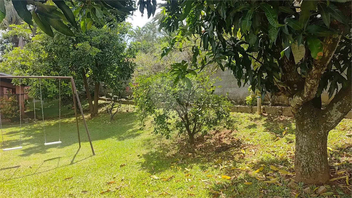 Casa à venda com 3 quartos, sendo 2 suítes, no condomínio Cafezal VI, Itupeva - SP
