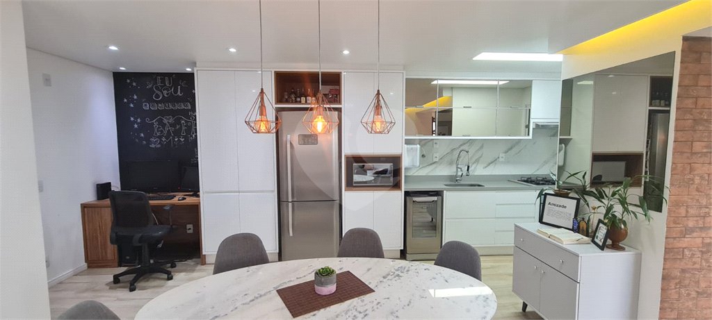 Apartamento à venda com 2 quartos, sendo 1 suíte,  em Barra Funda, São Paulo, SP