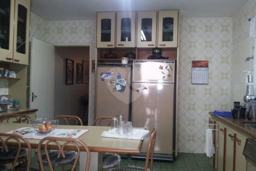 Sobrado à venda com 3 quartos em Vila Guilherme, São Paulo, SP
