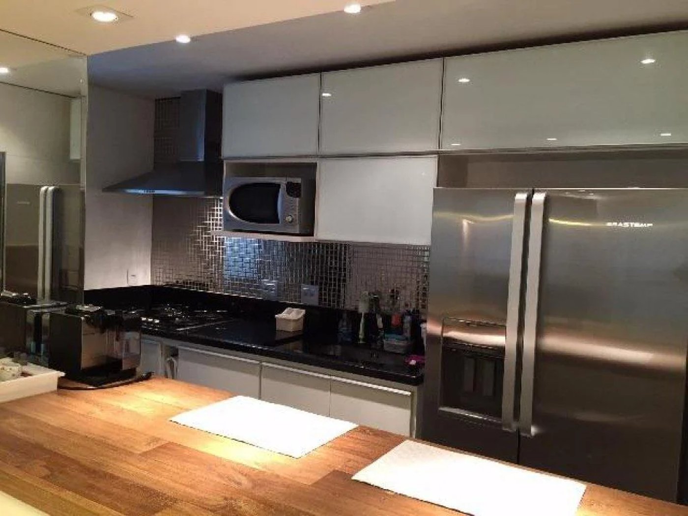 Apartamento à venda com 2 suítes em Real Parque, São Paulo, SP