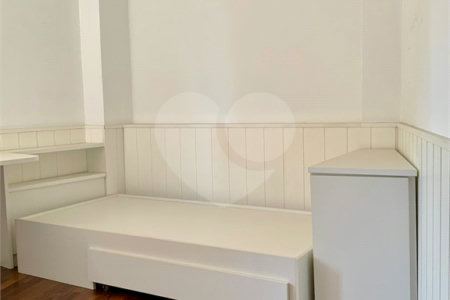 Apartamento à venda com 3 quartos, sendo 1 suíte, em Perdizes, São Paulo, SP
