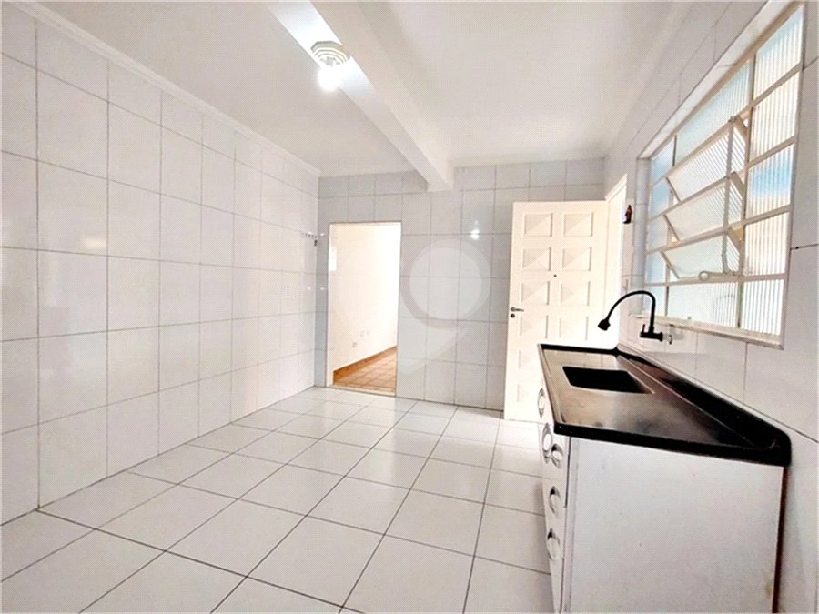 Casa Térrea à venda com 2 quartos em Vila Nivi, São Paulo, SP