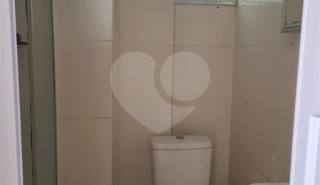 Apartamento à venda com 2 quartos em Vila Mazzei, São Paulo, SP