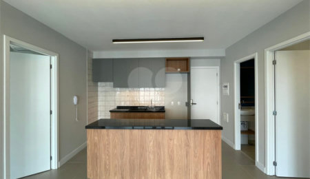 Apartamento à venda com 2 suítes em Pinheiros, São Paulo, SP