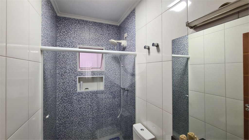 Sobrado à venda com 4 quartos, sendo 2 suítes, em Santa Teresinha, São Paulo, SP