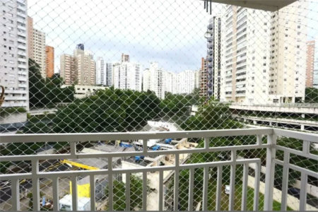 Apartamento à venda com 2 quartos, sendo 1 suíte, em Vila Andrade, São Paulo, SP