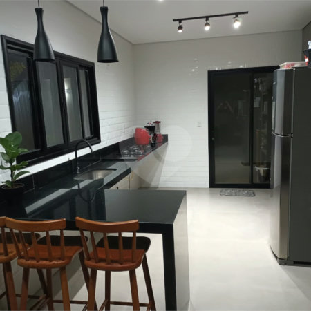 Casa à venda com 3 quartos, sendo 1 suíte, no condomínio Jardins Di Roma Piazza Venezia, Indaiatuba - SP