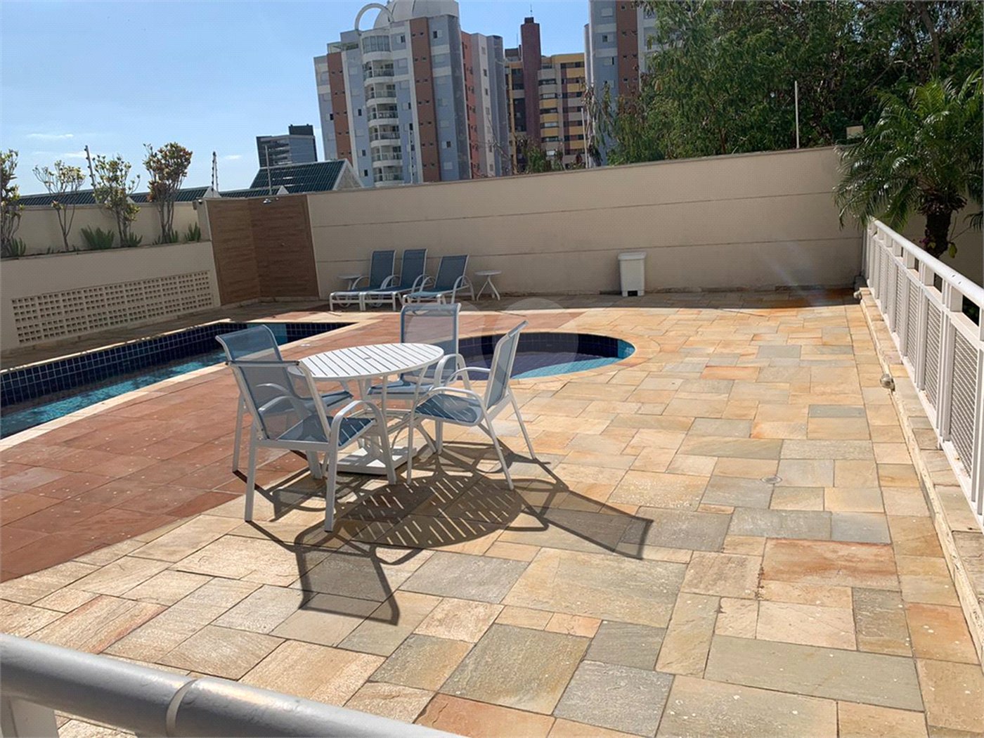 Apartamento à venda com 3 quartos, sendo 30 suítes,  em Jardim Judith, Sorocaba, SP