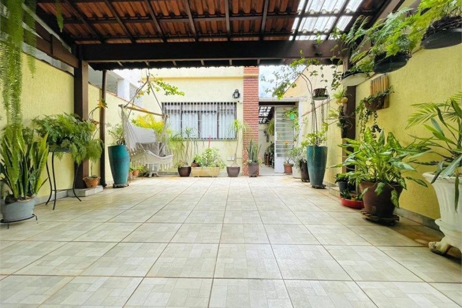 Villagio à venda com 4 quartos, sendo 2 suítes, em Saúde, São Paulo, SP