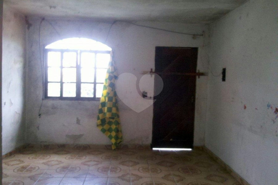 Casa à venda com 2 quartos em Tremembé, São Paulo, SP