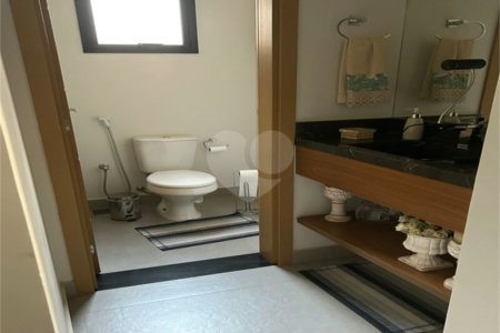 Casa à venda com 3 suítes no condomínio Jardim Residencial Dona Maria José, Indaiatuba - SP