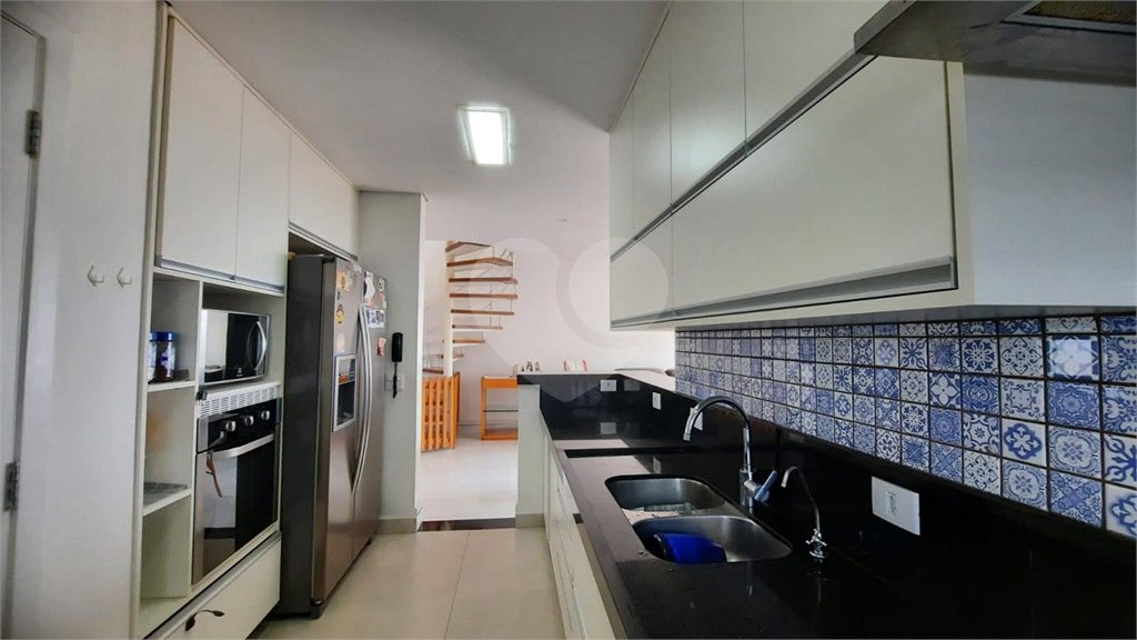 Apartamento à venda com 3 quartos, sendo 1 suíte, em Jardim Marajoara, São Paulo, SP