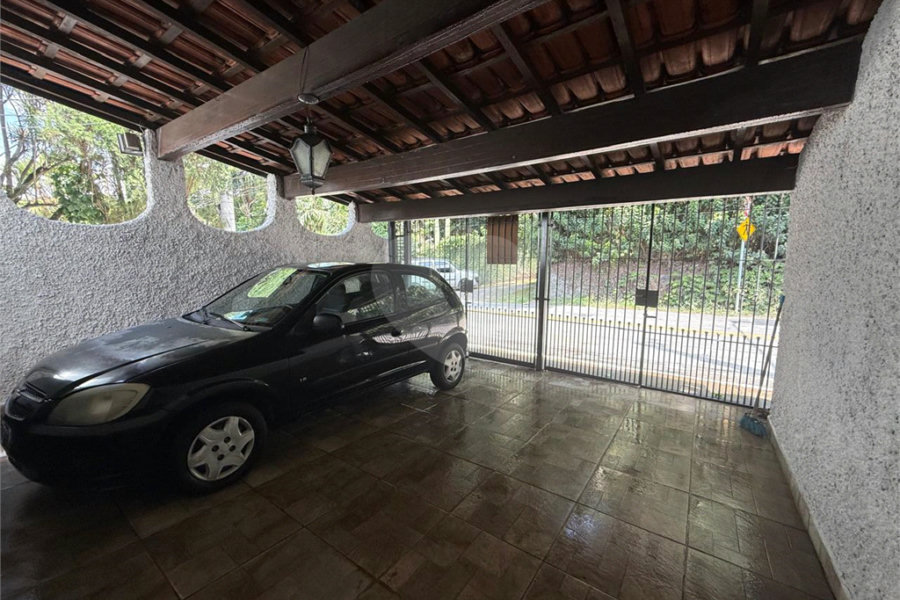 Sobrado à venda com 3 quartos em Horto Florestal, São Paulo, SP
