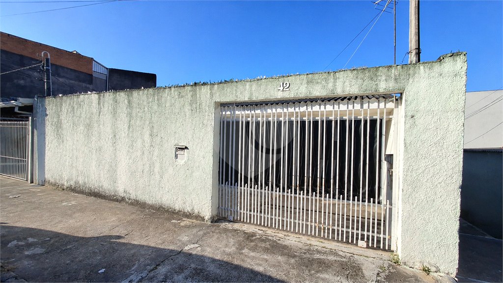 Casa à venda com 2 quartos, sendo 1 suíte,  em Jardim Archila, Votorantim, SP