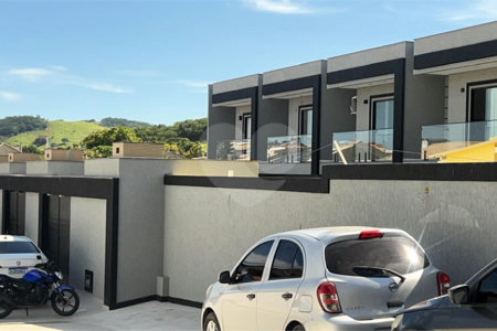 Casa à venda com 2 suítes no condomínio Villaggio Residenziale Di Lucas, Rio de Janeiro - RJ