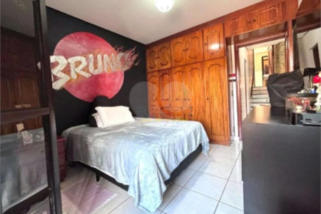 Sobrado à venda ou para alugar com 3 quartos, sendo 1 suíte,  em Jardim Maria Helena, Guarulhos, SP