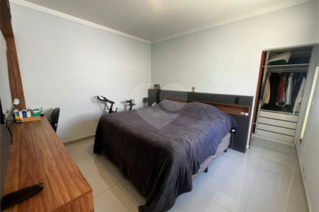Casa à venda com 2 quartos, sendo 1 suíte, no condomínio Residencial Reserva das Paineiras, Itapetininga - SP
