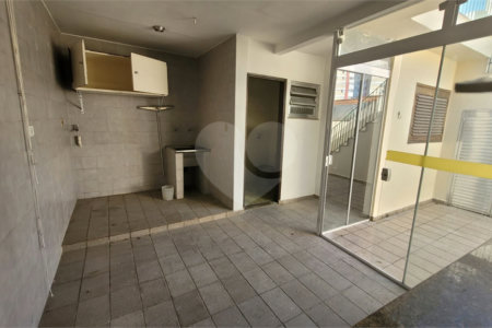Casa Térrea à venda com 2 quartos em Interlagos, São Paulo, SP