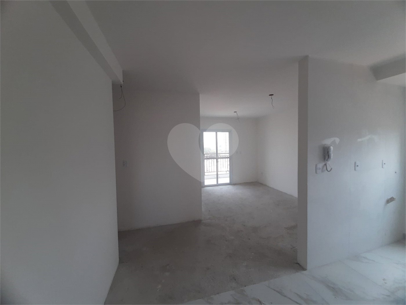 Apartamento à venda com 2 quartos, sendo 1 suíte,  em Parada Inglesa, São Paulo, SP