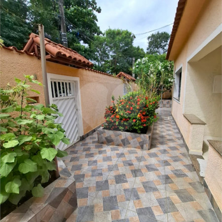 Casa Térrea à venda com 4 quartos, sendo 1 suíte, em Campo Grande, Rio de Janeiro, RJ