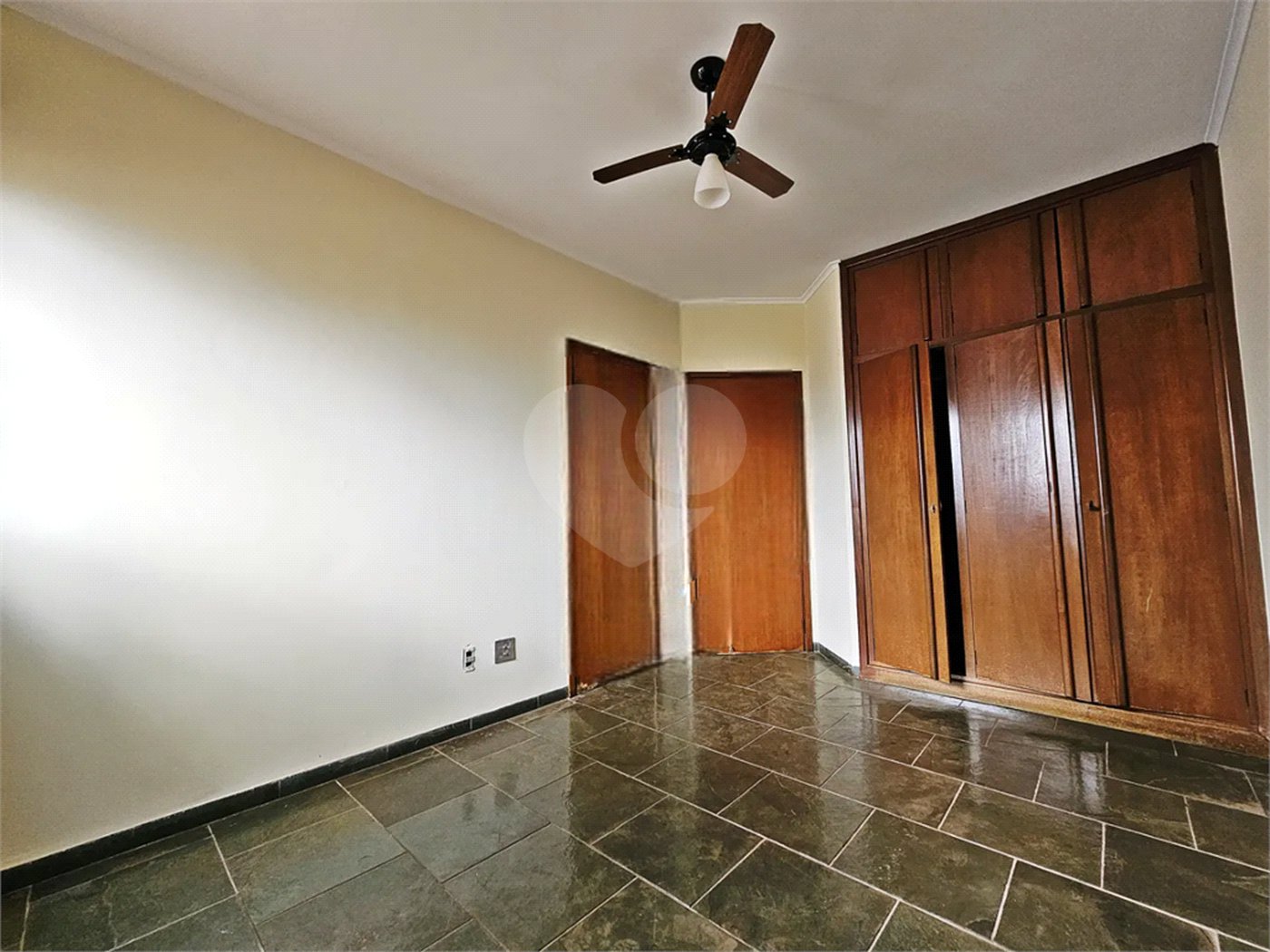 Apartamento para alugar com 3 quartos, sendo 2 suítes,  em Alto da Boa Vista, Ribeirão Preto, SP