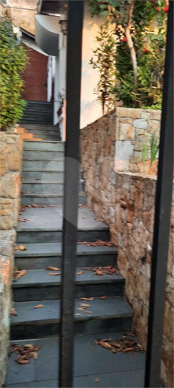 Sobrado à venda com 4 quartos, sendo 2 suítes, em Jardim São Bento, São Paulo, SP