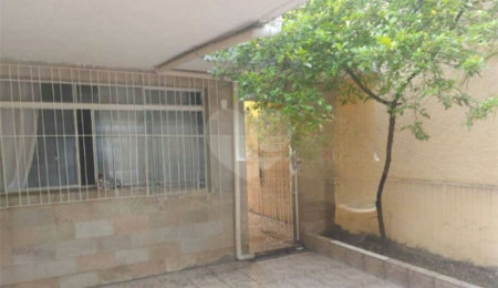 Sobrado à venda com 3 quartos, sendo 1 suíte,  em Parque Edu Chaves, São Paulo, SP