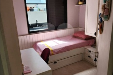 Casa à venda com 3 quartos, sendo 1 suíte, no condomínio Park Real, Indaiatuba - SP