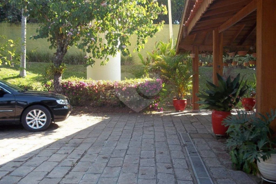Sítio à venda com 6 quartos, sendo 3 suítes, em Parque Nova Xampirra, Itatiba, SP
