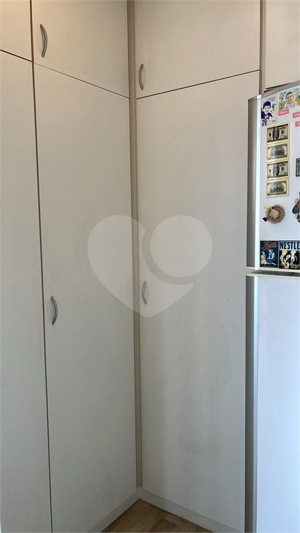 Apartamento à venda com 3 quartos, sendo 1 suíte,  em Jardim das Acácias, São Paulo, SP