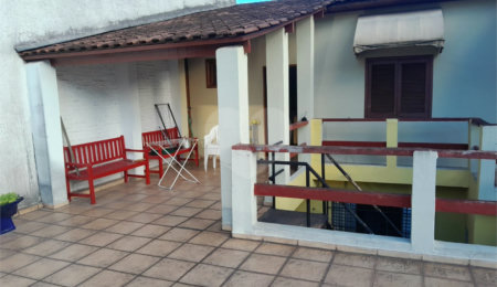 Sobrado à venda com 2 suítes em Várzea de Baixo, São Paulo, SP