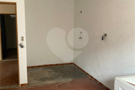 Casa Térrea à venda com 3 quartos em Vila Santo Estéfano, São Paulo, SP