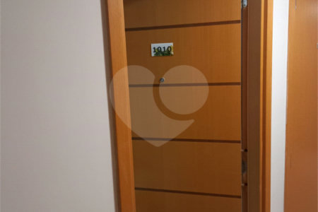 Apartamento à venda com 3 quartos, sendo 1 suíte, em Rio Comprido, Rio de Janeiro, RJ