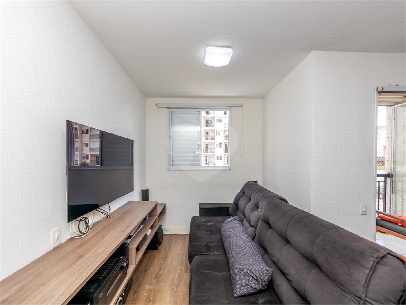 Apartamento à venda com 2 quartos, sendo 1 suíte,  em Jardim Caboré, São Paulo, SP