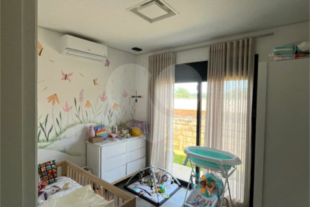 Casa à venda com 3 suítes no condomínio Vila Hipica Ii, Vinhedo - SP